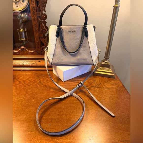 Kate Spade Jackson Medium Triple Compartment Satchel Gray Optic White Black - Picture 4 of 12